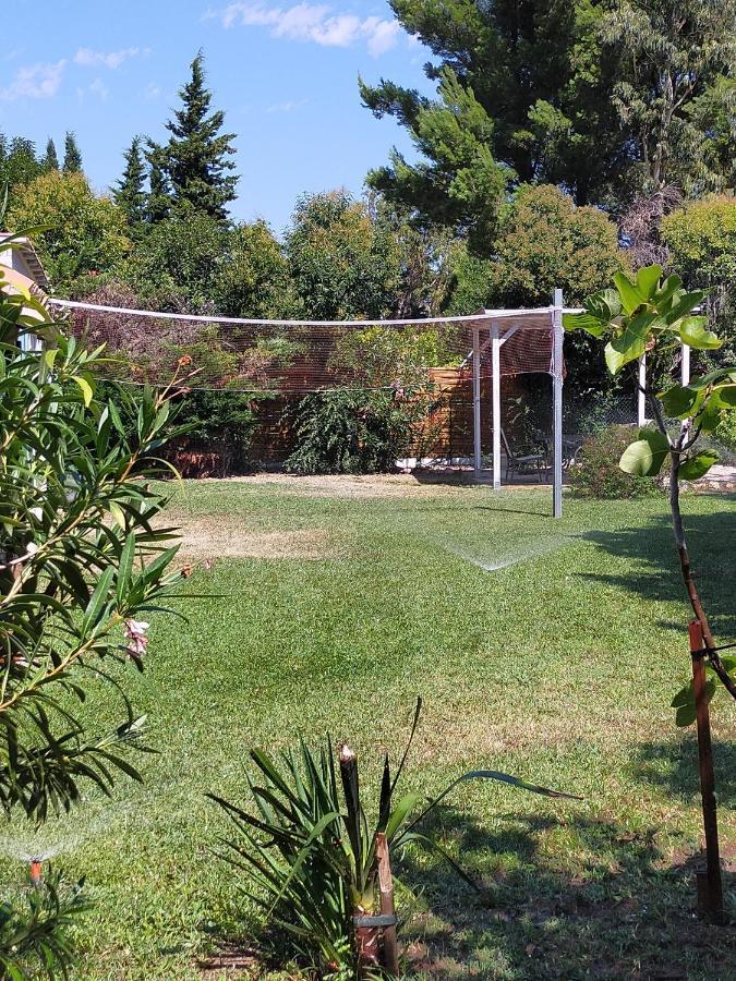 Gite Climatise L'Oisellerie Castelnou Bagian luar foto